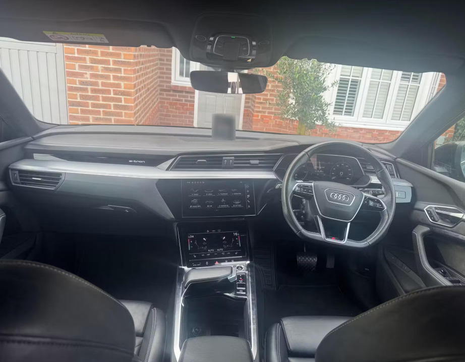Audi E-tron 300Kw 55 Quattro 95Kwh Black Edition Grey #6