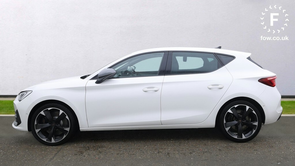 Cupra Leon 1.5 Etsi V1 Dsg Red #5