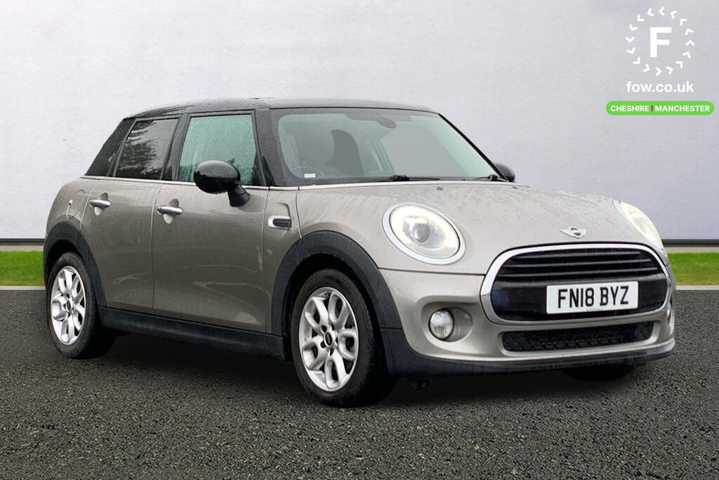 Mini Hatch 1.5 Cooper Silver
