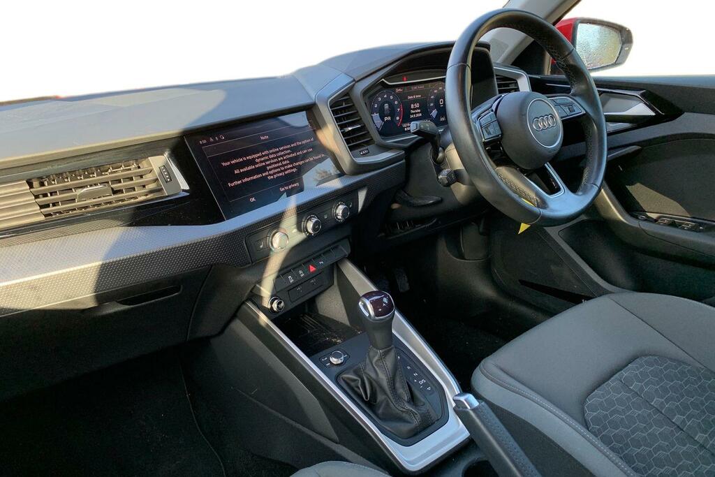 Audi A1 25 Tfsi Sport S Tronic Red #4