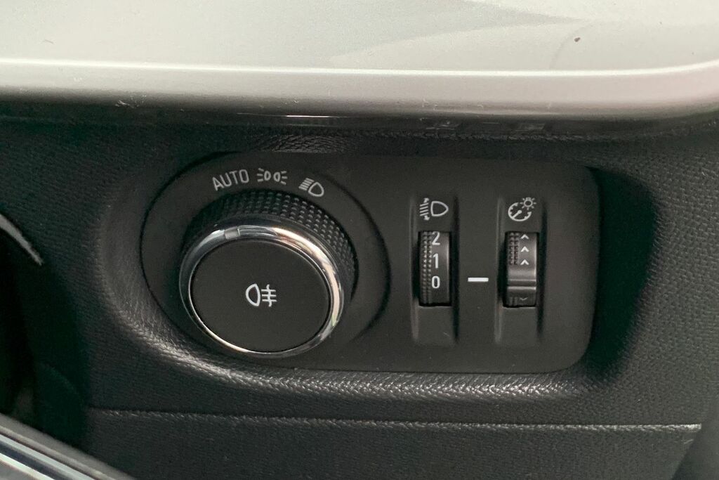 Vauxhall Mokka-e Mokka 115Kw Gs 54Kwh Hatchback Black #25