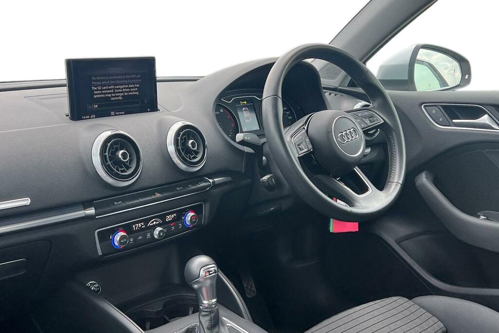 Audi A3 1.5 Tfsi Sport S Tronic Silver #4