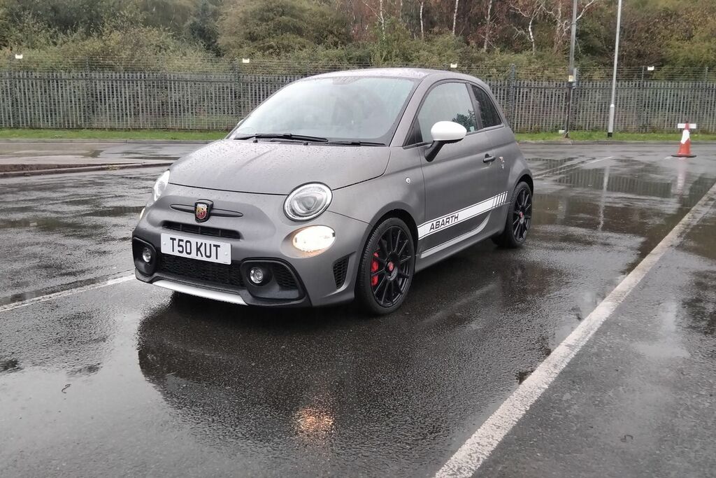 Abarth 595 Hatchback Red #28