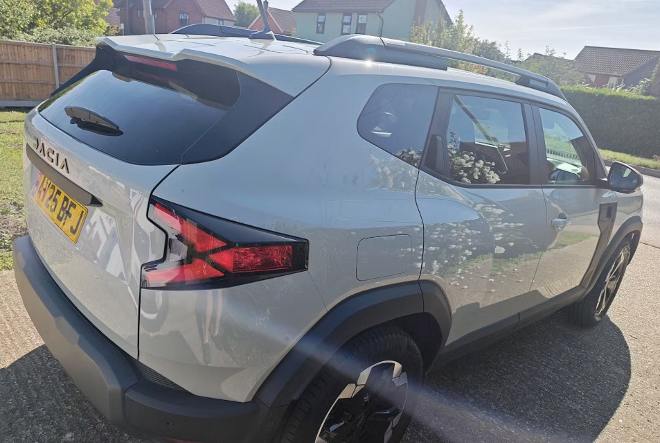 Dacia Duster 1.6 Hybrid 140 Extreme Brown #2