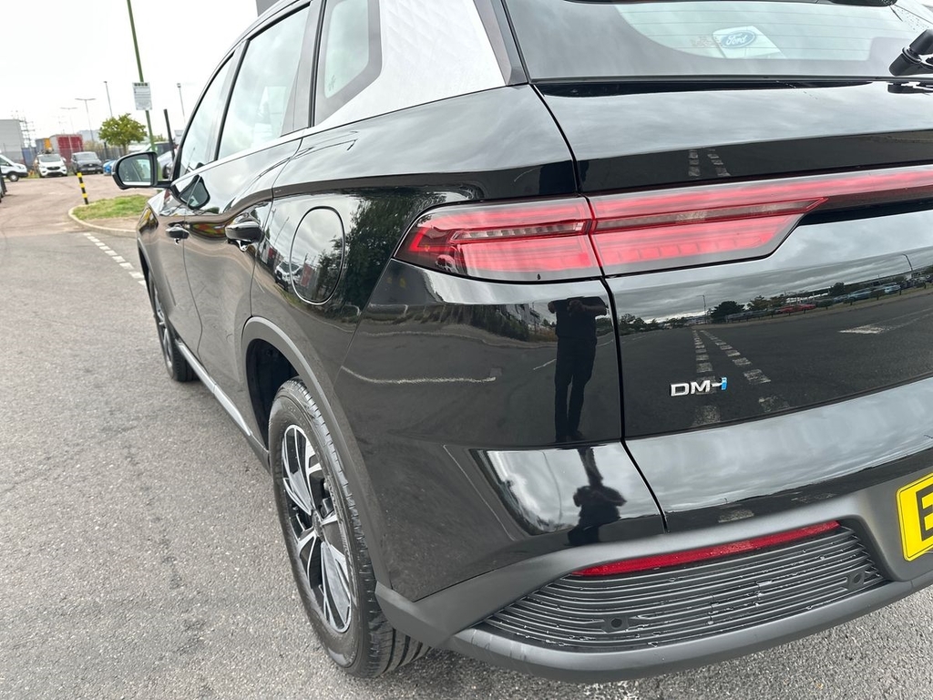Byd Sealion 5 Estate 1.Dm-i Comfort Black #30