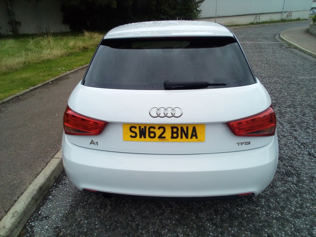 Audi A1 1.6 Tdi S Line Sportback Euro 5 Ss Grey #7
