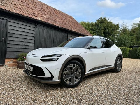 Genesis GV60 77.4Kwh Premium White