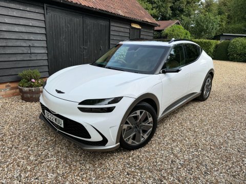 Genesis GV60 77.4Kwh Premium White #3