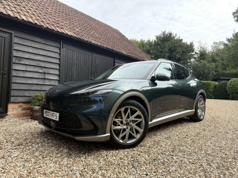 Genesis GV60 77.4Kwh Sport Green #3