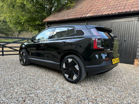 Volvo EX30 Twin Performance 69Kwh Black #6