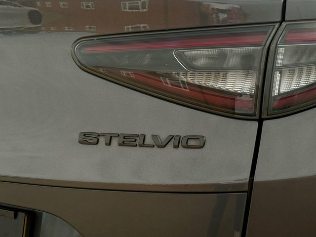 Alfa Romeo Stelvio T Veloce U403 Ulez Blue #26