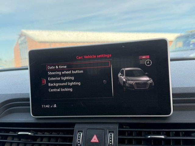 Audi Q5 2.0 Tdi Quattro S Line Black Edition 188 Bhp Black #43