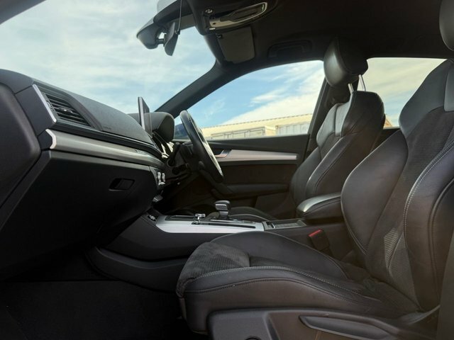 Audi Q5 2.0 Tdi Quattro S Line Black Edition 188 Bhp Black #21