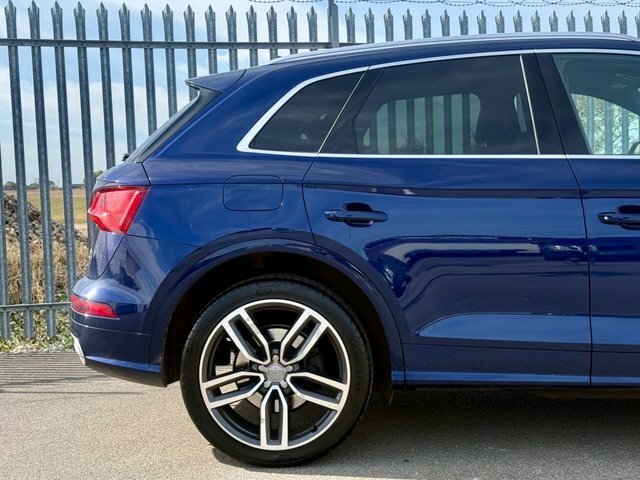 Audi Q5 2.0 Tdi Quattro S Line Black Edition 188 Bhp Black #13