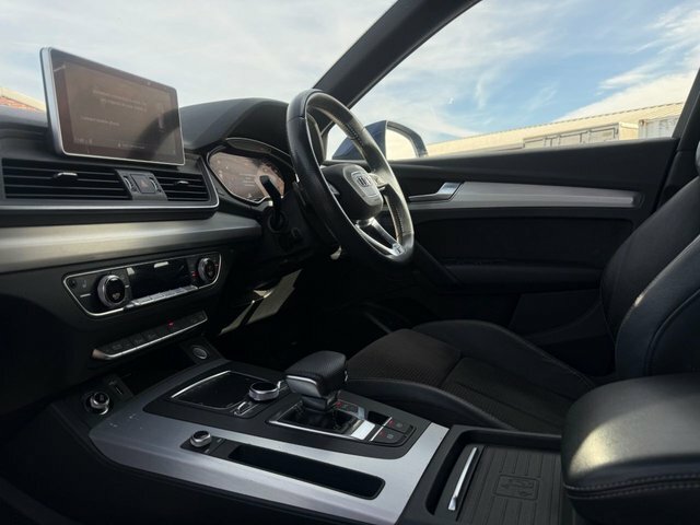 Audi Q5 2.0 Tdi Quattro S Line Black Edition 188 Bhp Black #26