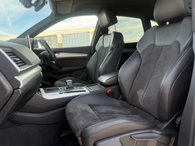 Audi Q5 2.0 Tdi Quattro S Line Black Edition 188 Bhp Black #25