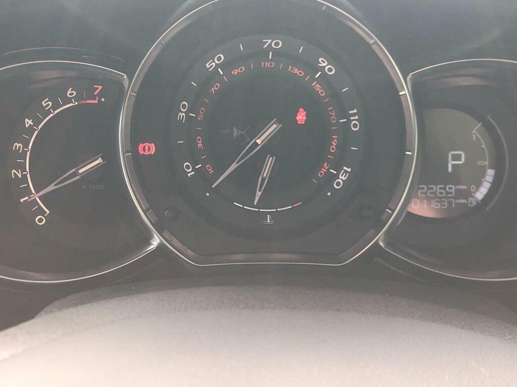 DS DS 3 Hatchback 1.2 Puretech Connected Chic Euro 6 Ss Black #25