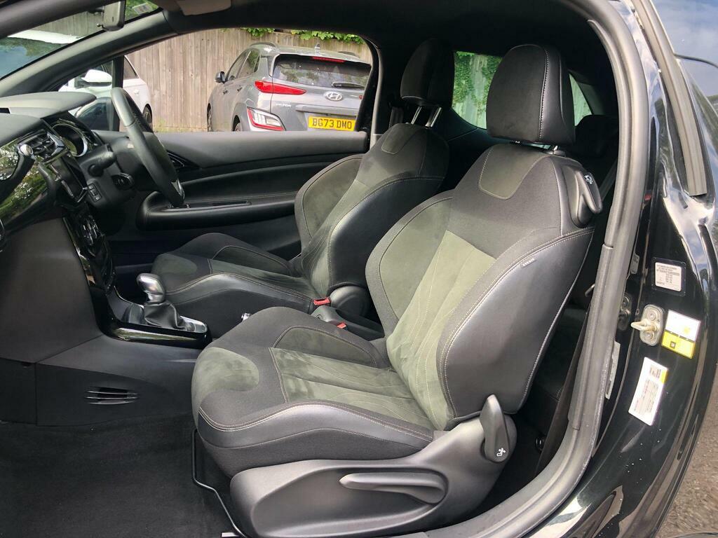 DS DS 3 Hatchback 1.2 Puretech Connected Chic Euro 6 Ss Black #20