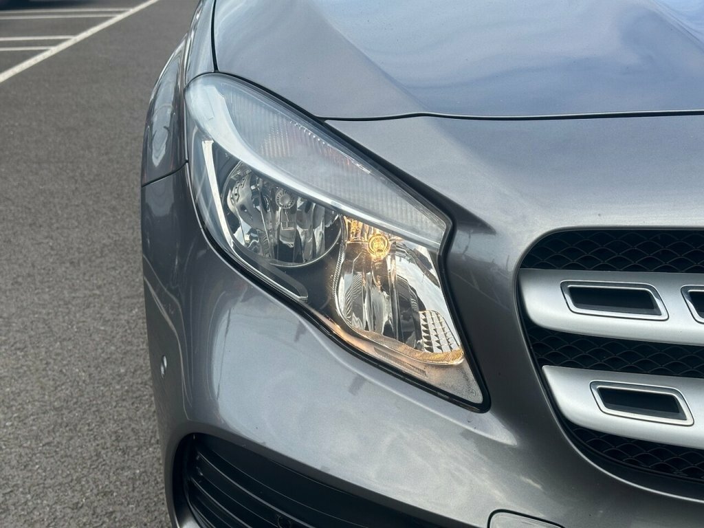 Mercedes-Benz GLA Class 2L Amg Line Grey #4