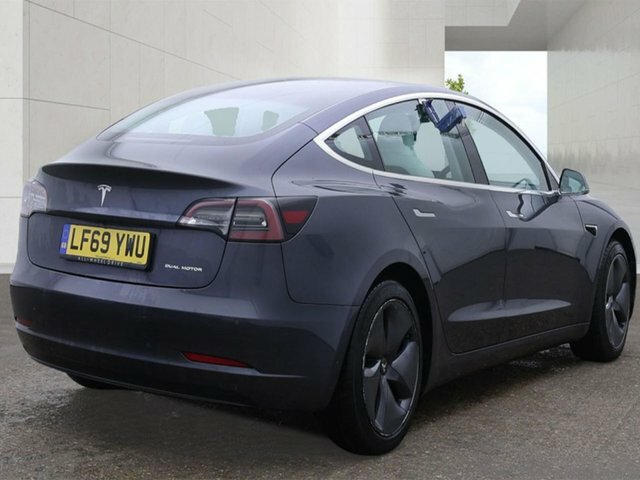 Tesla Model 3 Dual Motor Long Range Saloon 4 LF69YWU Grey #4