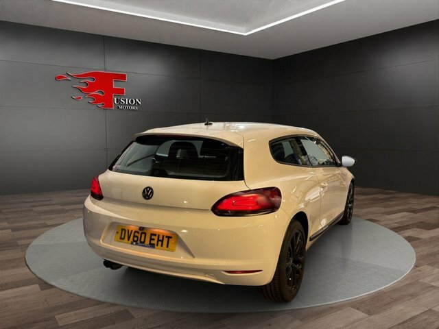 Volkswagen Scirocco 2.0 Tdi Hatchback Dsg Euro 5 140 Ps 3 White #4