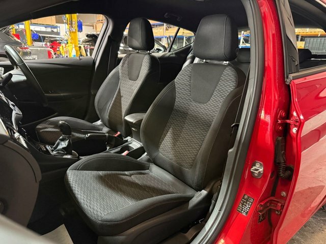 Vauxhall Astra 1.6I Excite Euro 6 White #9