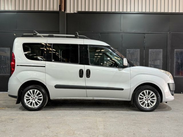 Fiat Doblo Multijet 16V Eleganza Estate Silver #3