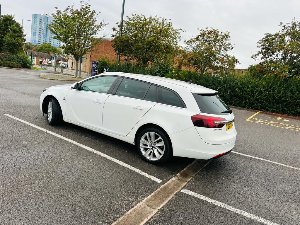 Vauxhall Insignia 1.6 Cdti Ecoflex Sri Nav Sports Tourer Euro 6 S S White #4