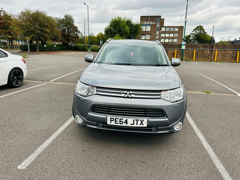 Mitsubishi Outlander 2.0H 12Kwh Gx4h Suv Plug-in Hybrid Cvt Grey