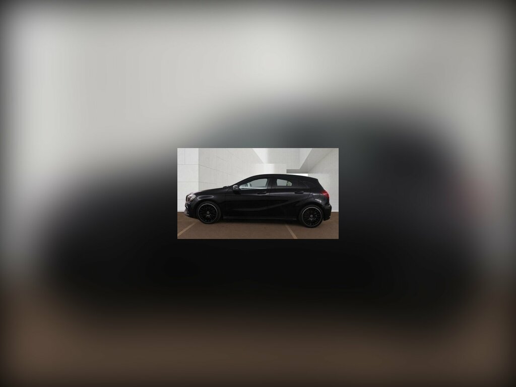 Mercedes-Benz A Class A180 Amg Line Premium Black #2
