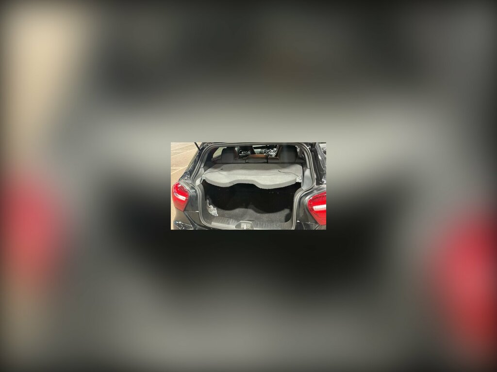 Mercedes-Benz A Class A180 Amg Line Premium Black #4