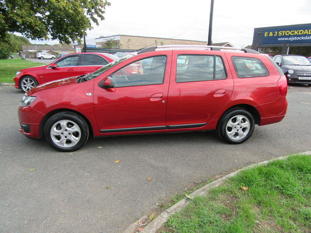Dacia Logan Mcv Laureate Dci 1.5L Laureate Dci Euro 6 5 Red #4