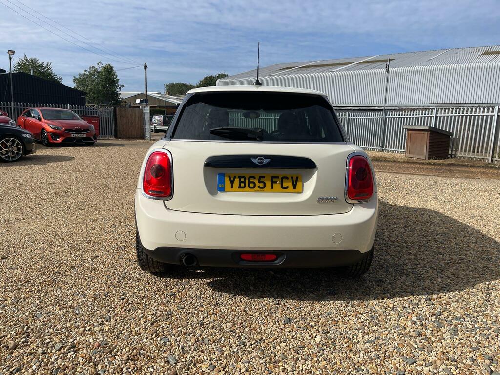 Mini Hatch 1.5 Cooper Euro 6 Ss White #5