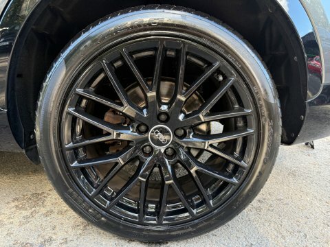 Audi Q3 Q3 Sport Tfsi S-a Black #54