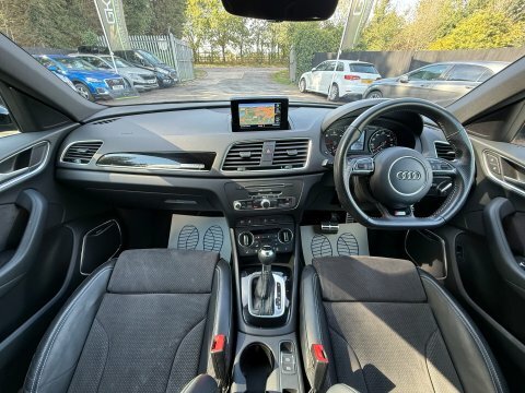 Audi Q3 Q3 Sport Tfsi S-a Black #20
