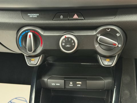 Kia RIO 1.4 2 Hatchback 6 Spd Euro 6 98 B Blue #41