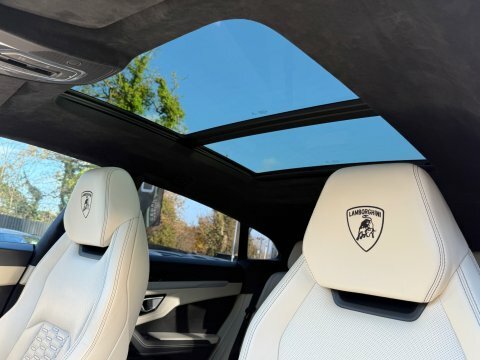 Lamborghini Urus V8 - Bang #2