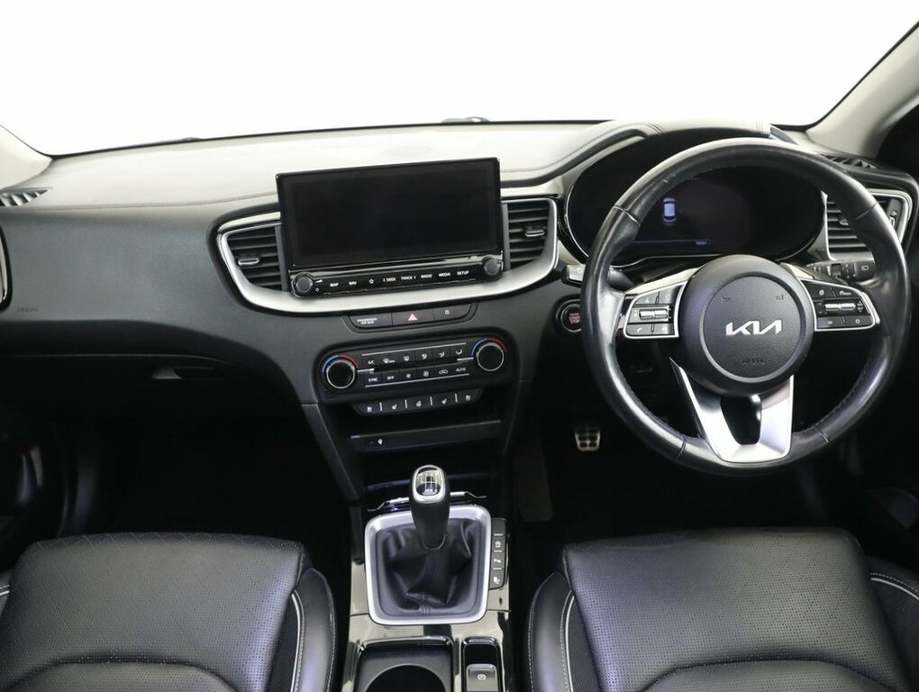 Kia Xceed 1.5 T-gdi 3 Euro 6 Ss White #32