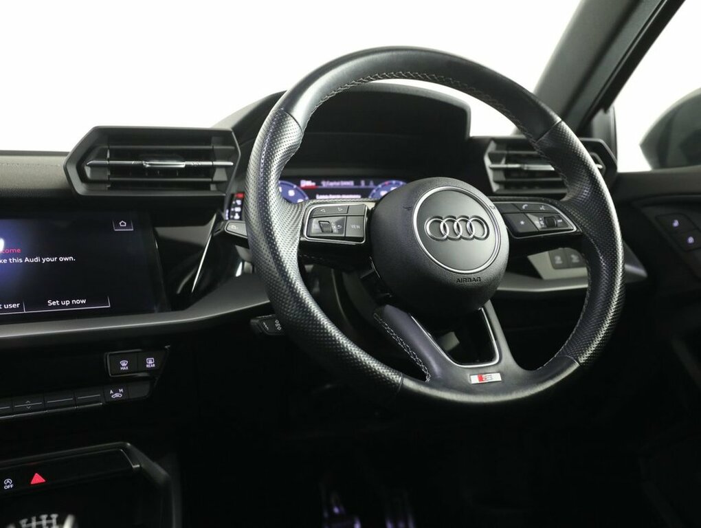 Audi A3 35 Tfsi Black Edition S Tronic 2023 Black #41