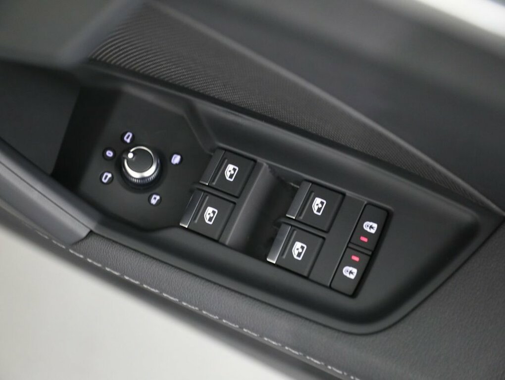 Audi A3 35 Tfsi Black Edition S Tronic 2023 Black #29