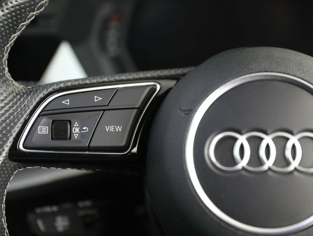 Audi A3 35 Tfsi Black Edition S Tronic 2023 Black #20