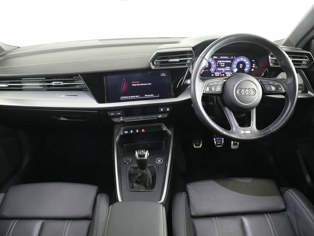 Audi A3 35 Tfsi Black Edition S Tronic 2023 Black #25