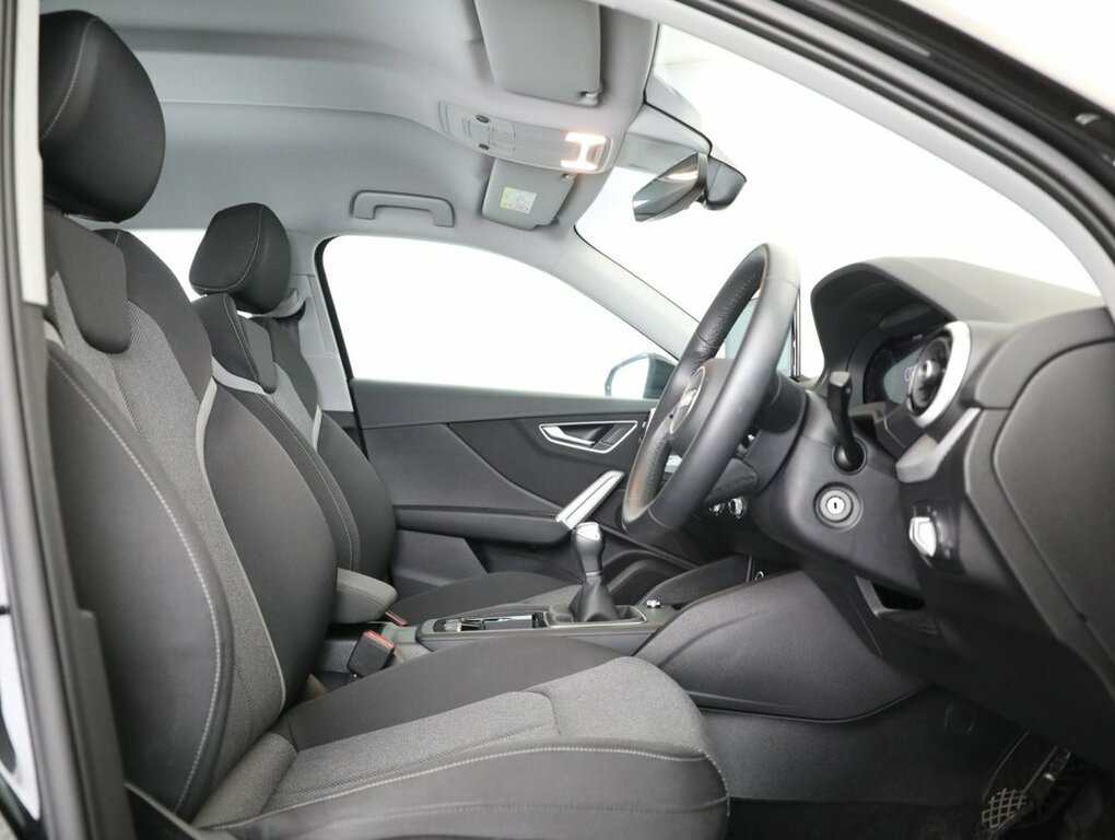 Audi Q2 30 Tfsi 116 Sport Black #18