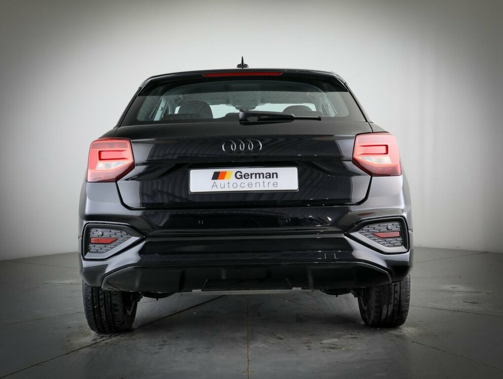 Audi Q2 30 Tfsi 116 Sport Black #16