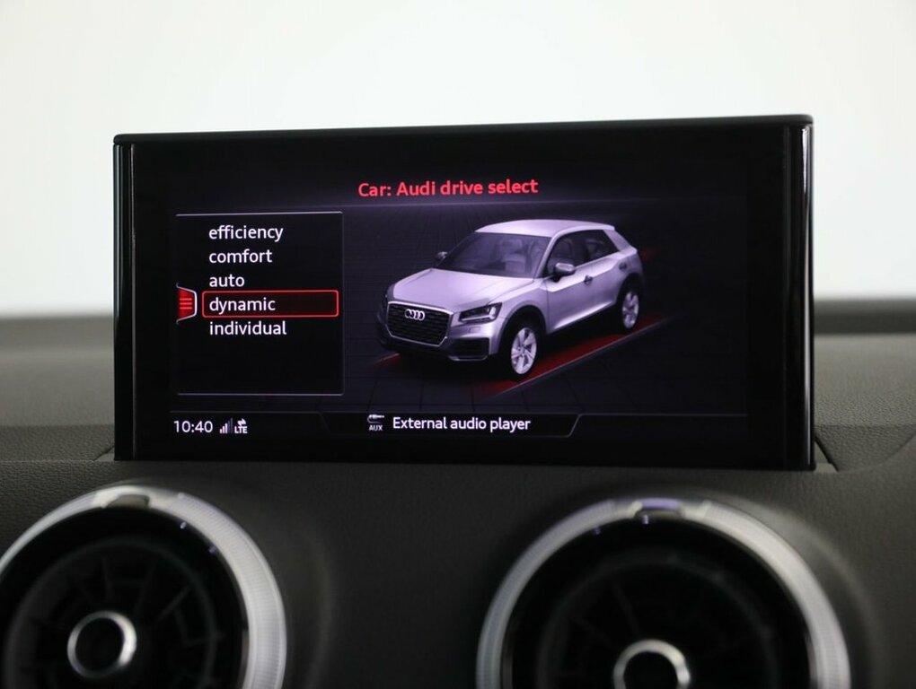 Audi Q2 S Line 35 Tfsi 150 Ps S Tronic Grey #31