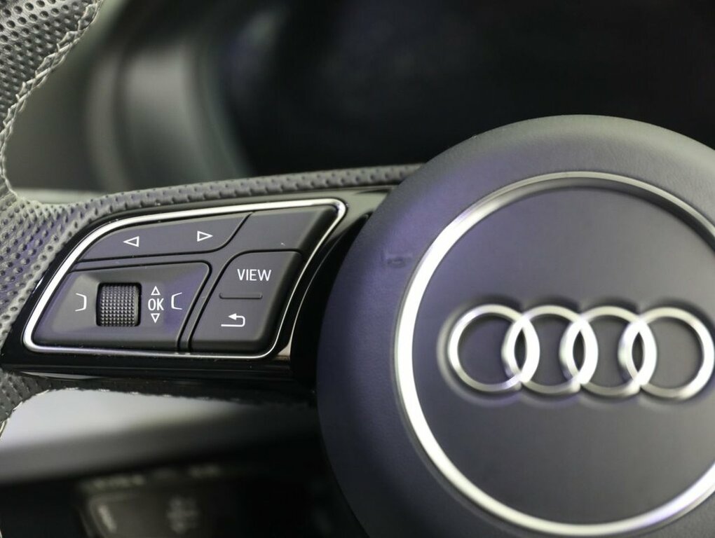 Audi Q2 S Line 35 Tfsi 150 Ps S Tronic Grey #20