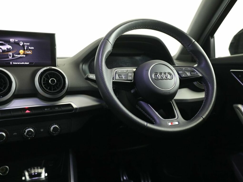 Audi Q2 S Line 35 Tfsi 150 Ps S Tronic Grey #41