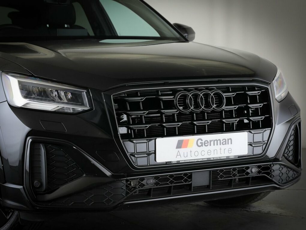Audi Q2 S Line 35 Tfsi 150 Ps S Tronic Grey #11