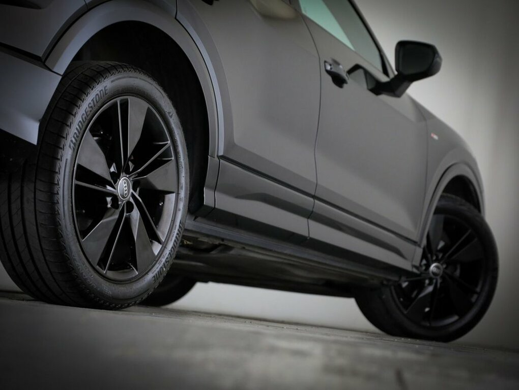 Audi Q2 S Line 35 Tfsi 150 Ps S Tronic Grey #9