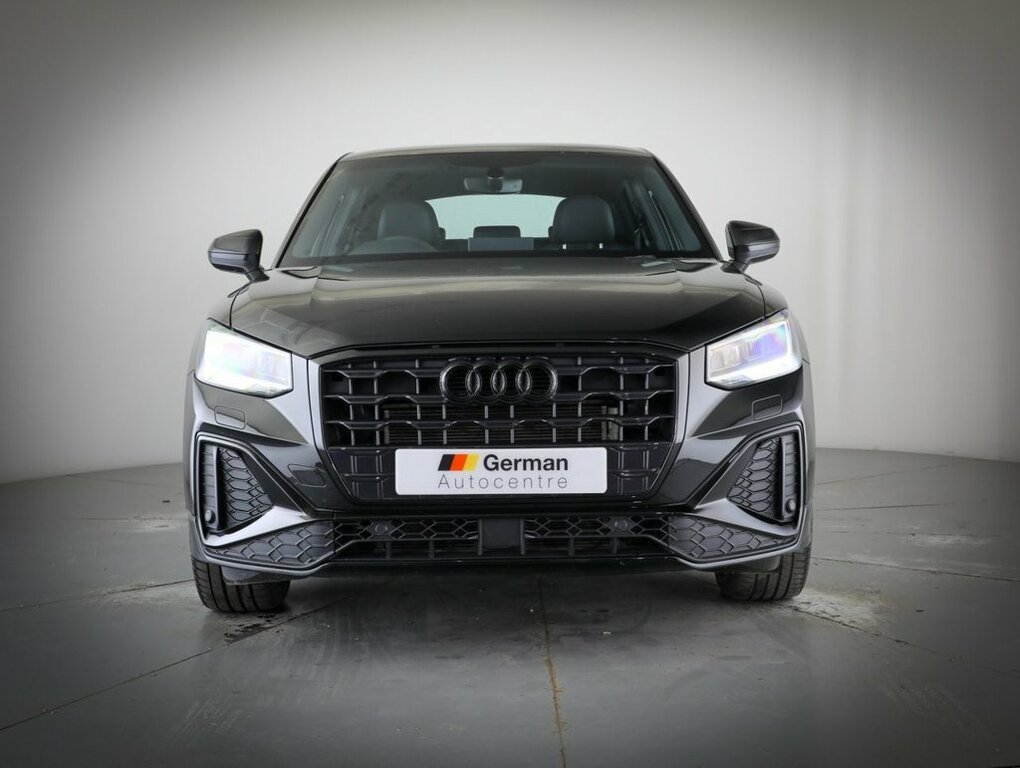 Audi Q2 1.5L S Line Black #4